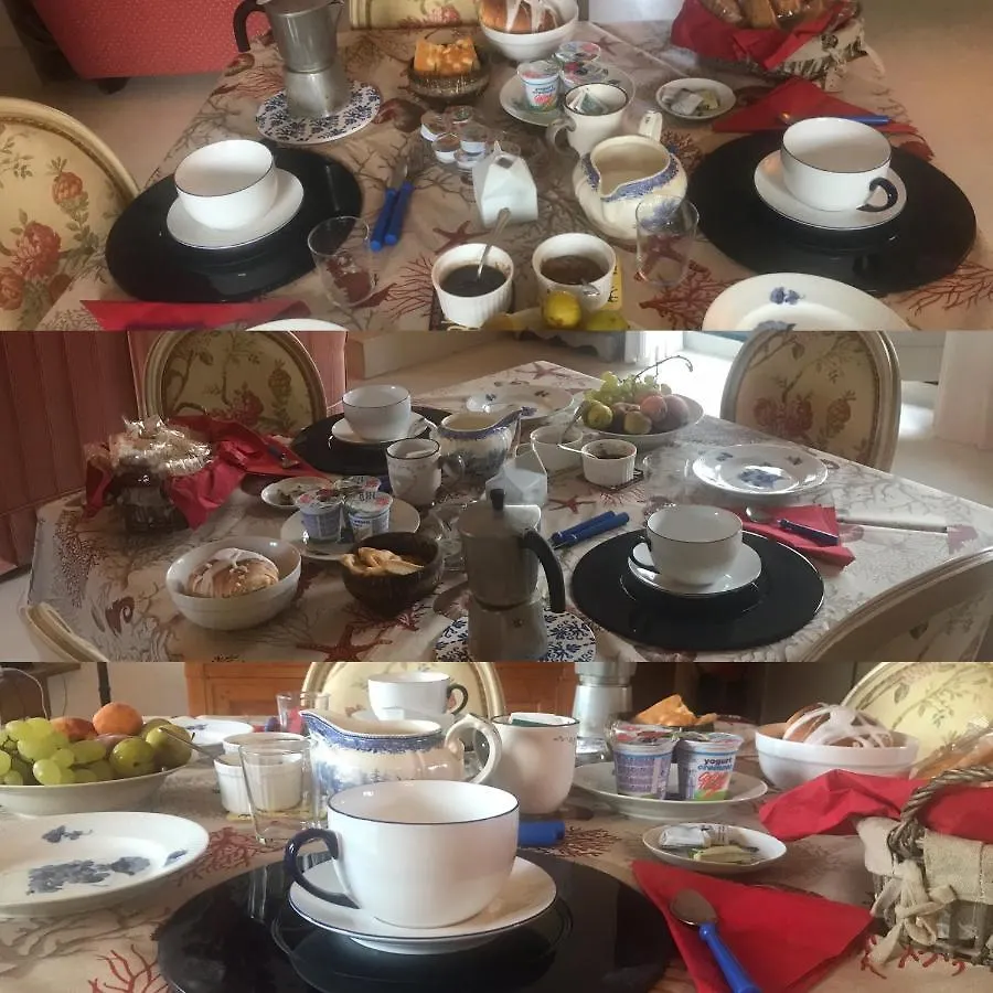 Attico Palazzo Giustiniani Bed and Breakfast Genua